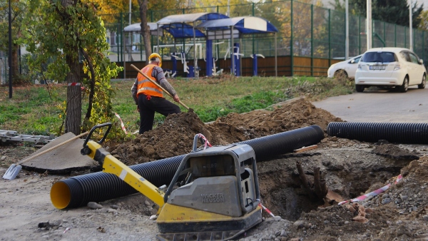 ემირ ბურჯანაძის ქუჩაზე სანიაღვრე ქსელი ეწყობა