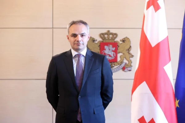 ალექსანდრე წულაძემ განათლების, მეცნიერებისა და ახალგაზრდობის მინისტრის თანამდებობა დატოვა