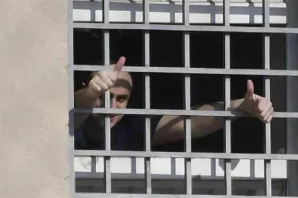 “მგონია დაიჯერეს, რომ საიქიოში ვარ და ვერასდროს ვუპასუხებ” - მელია ოპოზიციაზე