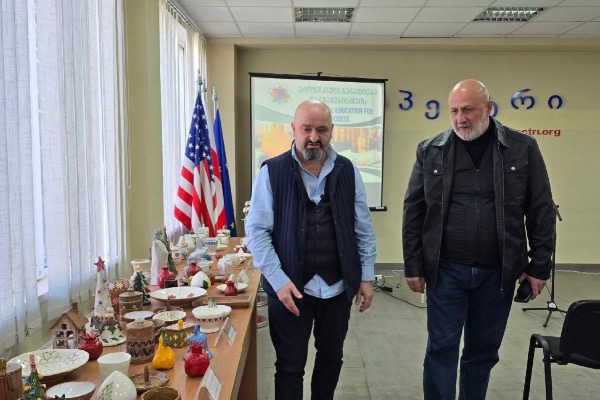 სამგორის გამგებელი კოლეჯ „სპექტრის“ განვითარების 6-წლიანი სტრატეგიის განხილვას დაესწრო