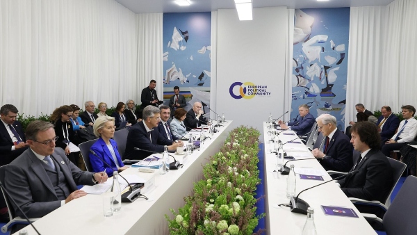 ირაკლი კობახიძემ, EPC-ს სამიტის ფარგლებში, მონაწილეობა მიიღო მრგვალი მაგიდის ფორმატის დისკუსიაში თემაზე - „დაკავშირებადობის გაძლიერება და ეკონომიკური უსაფრთხოება“