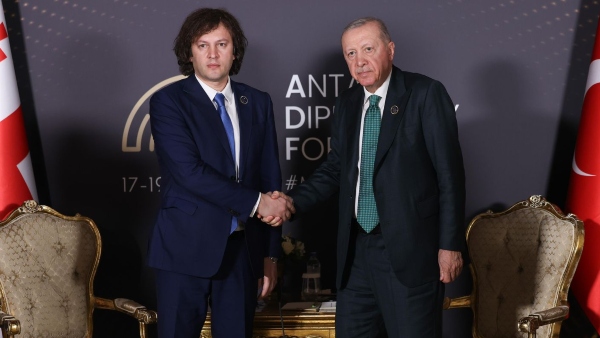 ირაკლი კობახიძე თურქეთის პრეზიდენტ რეჯეფ თაიფ ერდოღანს შეხვდა