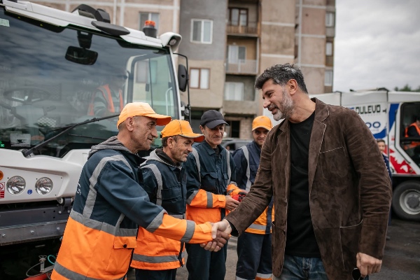 სამგორში, ბურჯანაძისა და ველისთავის ქუჩების სრული განახლება დასრულდა