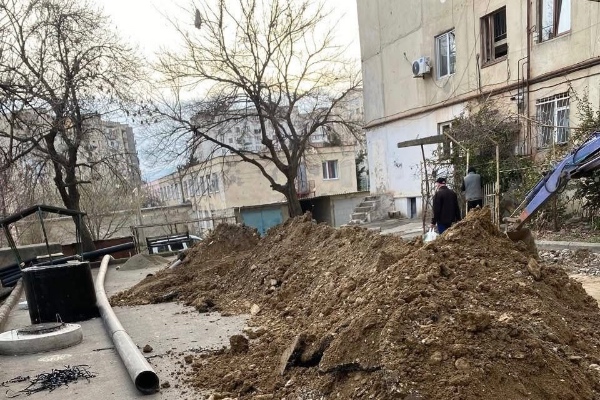 ვარკეთილის 3, I მიკრო რაიონში, N12 მრავალბინიან საცხოვრებელ სახლში შიდა წყალარინების ქსელის მოწყობის სამუშაოები განხორციელდა